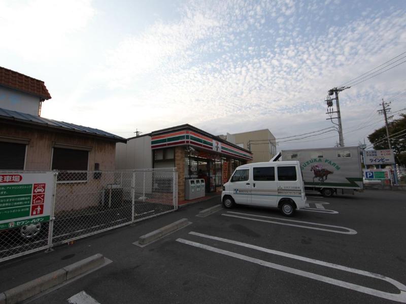 コンビニ　セブンイレブン 名古屋宝神4丁目店（コンビニ）まで307m