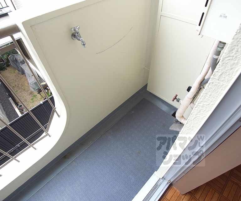 バルコニー　洗濯機はバルコニーに設置可能です。