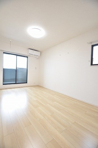 居室・リビング　おしゃれな居間です