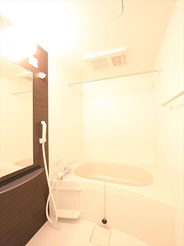 バス・シャワールーム　バスルーム