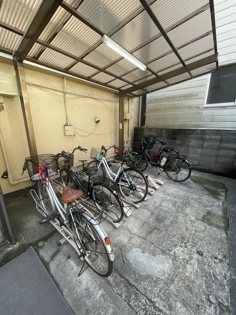 駐車場　共有部分