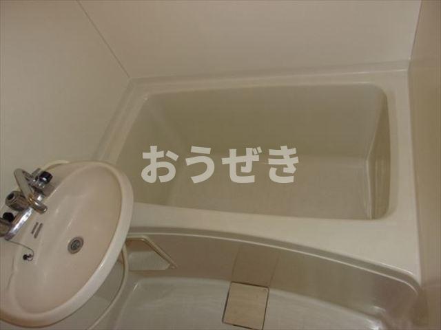バス・シャワールーム　?