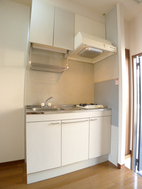キッチン　掲載写真は別部屋のものです。現況と異なる場合があります。