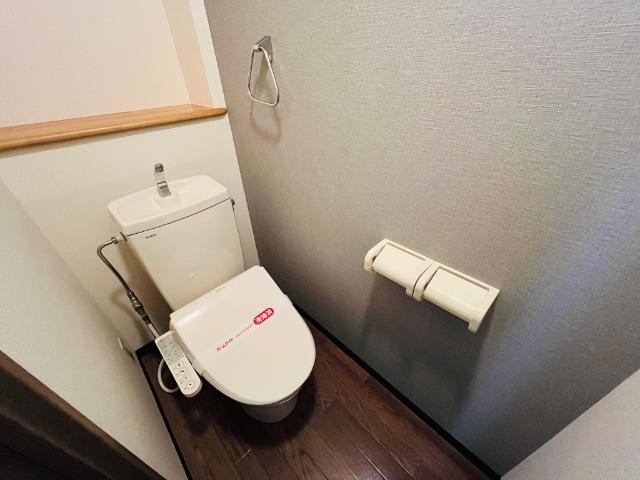 山陽電鉄本線 的形駅 徒歩10分 2階建 築25年のトイレ写真