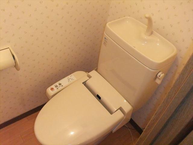 トイレ　清掃中です。