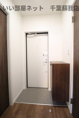 玄関　収納もある玄関です