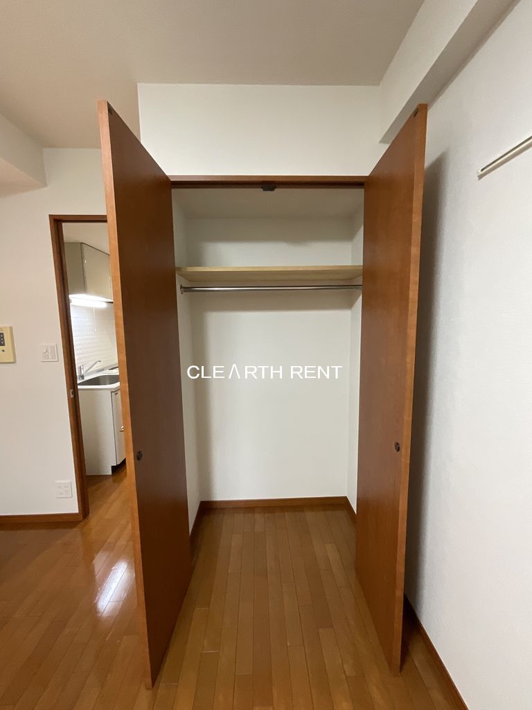収納　同タイプ別住戸写真となります。現況と異なる場合がございます