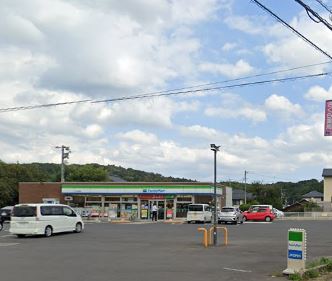 コンビニ　ファミリーマート 松江古志原店（コンビニ）まで673m