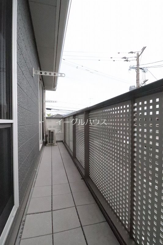 バルコニー　別部屋写真使用