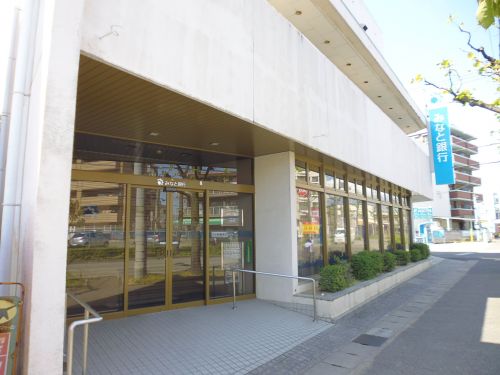 銀行　みなと銀行・魚住支店（銀行）まで677m