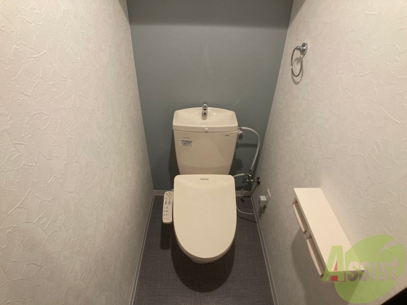トイレ　こちらはトイレです。清潔感があり、安心して使用できます。