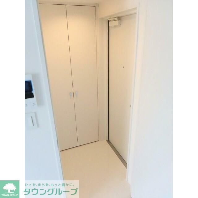 玄関　お部屋探しは株式会社　タウンハウジング　までお気軽にお問合…
