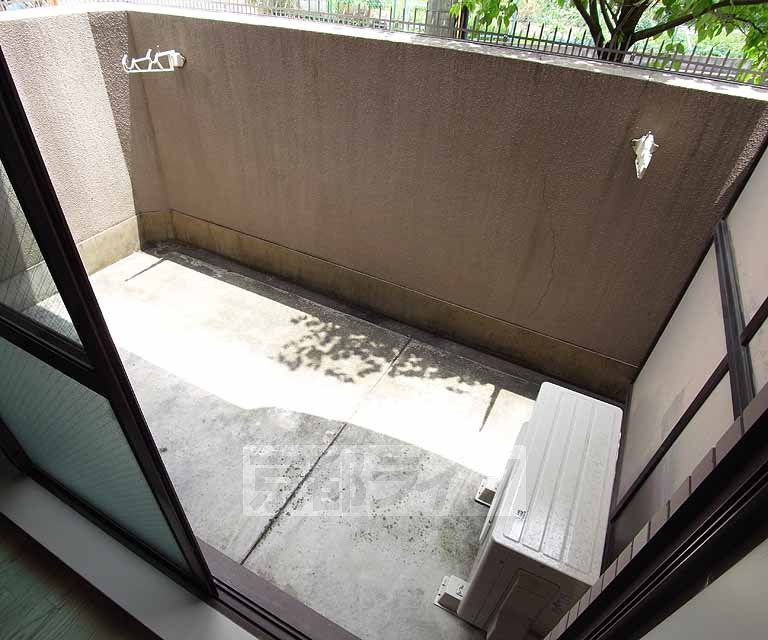 バルコニー　日当たり良好です。