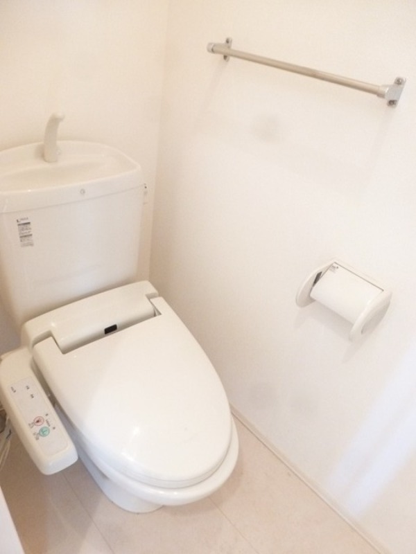 トイレ　図面と現状に相違がある場合には現状を優先
