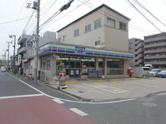 コンビニ　スリーエフ（コンビニ）まで400m