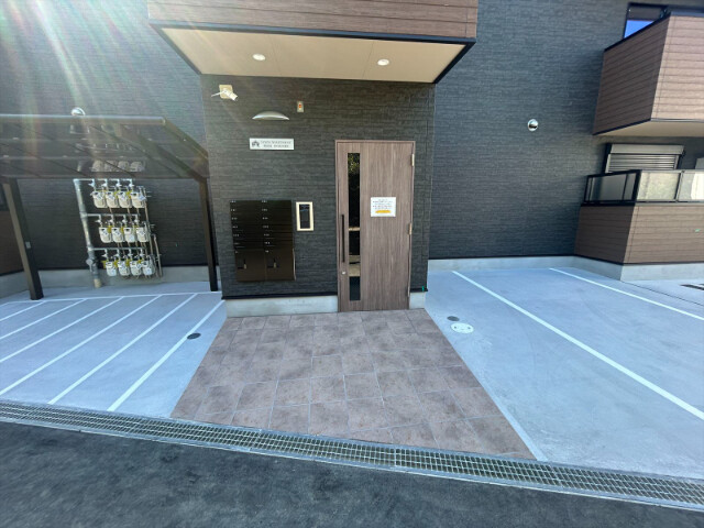 エントランス　エントランス