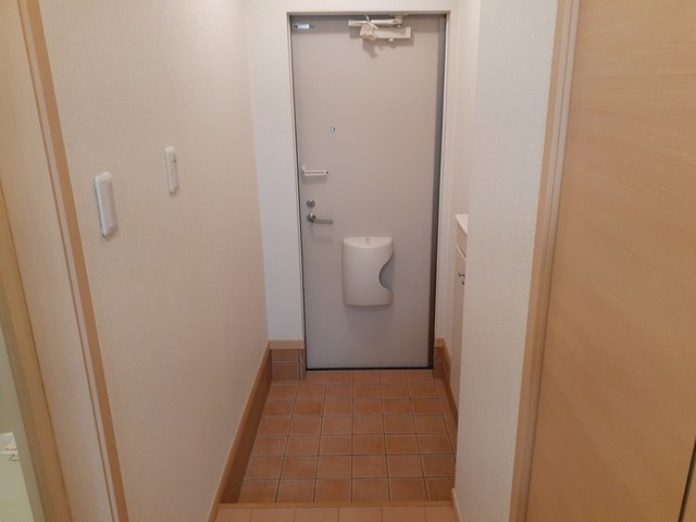 玄関　※同施工会社のイメージ写真※