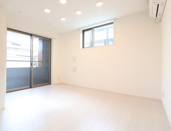 居室・リビング　別部屋画像参照