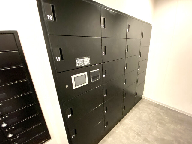 エントランス　宅配ＢＯＸです！