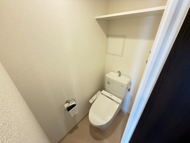 レジディア甲東園のトイレ写真