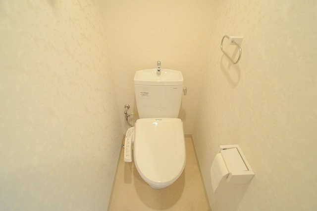 トイレ　※別部屋参考写真