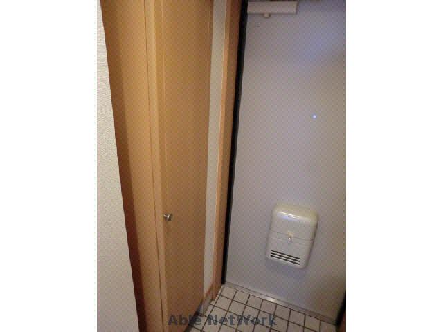 収納　同型