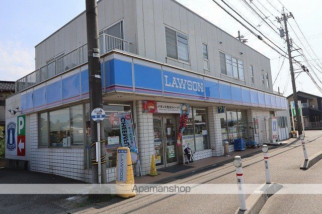 コンビニ　ローソン（コンビニ）まで722m