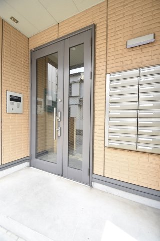 エントランス　入口部分