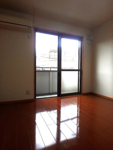 居室・リビング　洋室7帖のお部屋です