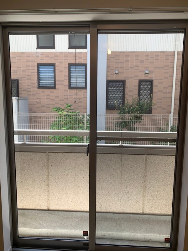 バルコニー　別室参考写真となります。