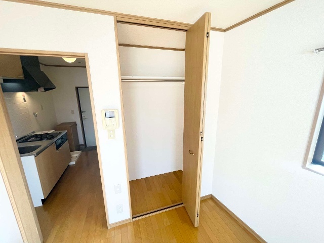 収納　※同物件別号室の参考写真です。