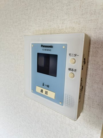 セキュリティ　同物件、別号室の写真です。