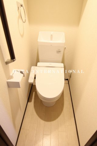 トイレ　参考画像となり、現況を優先致します。