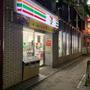 コンビニ　セブンイレブン赤坂2丁目店（コンビニ）まで145m