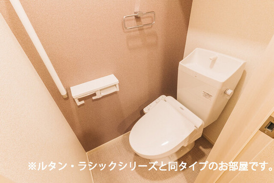 トイレ　※新築の為、内装イメージです