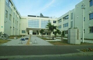 中学校　屯田北中学校（中学校）まで800m