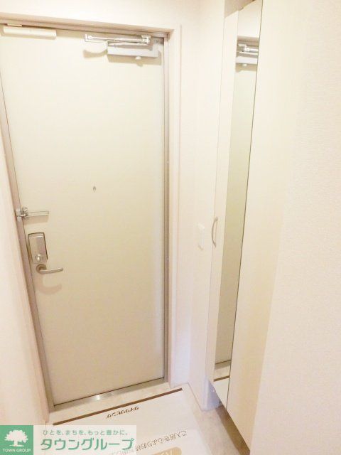 玄関　お部屋探しは【タウンハウジング蘇我店】にお任せ下さい♪