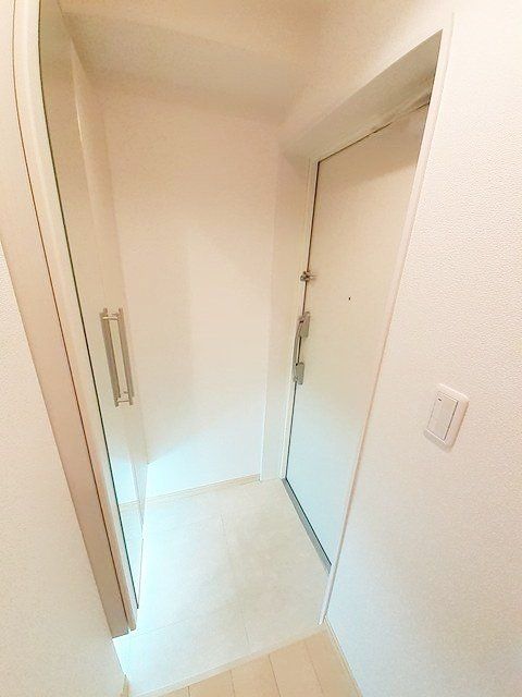 玄関　物件画像