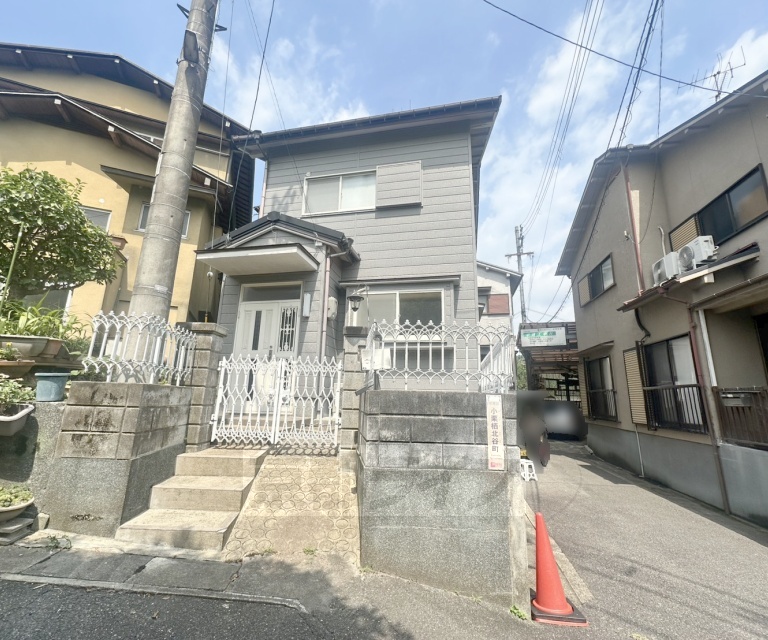 小栗栖北谷町貸家の外観写真