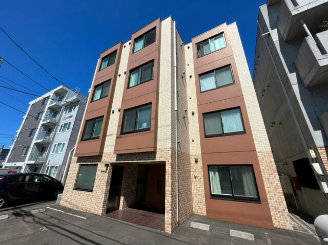 建物外観　札幌市北区北二十六条西「クレアＮ２６」