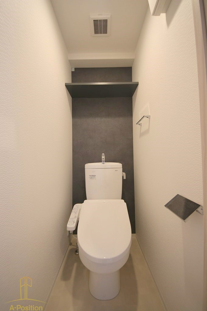 S-RESIDENCE堺筋本町Deuxのトイレ写真