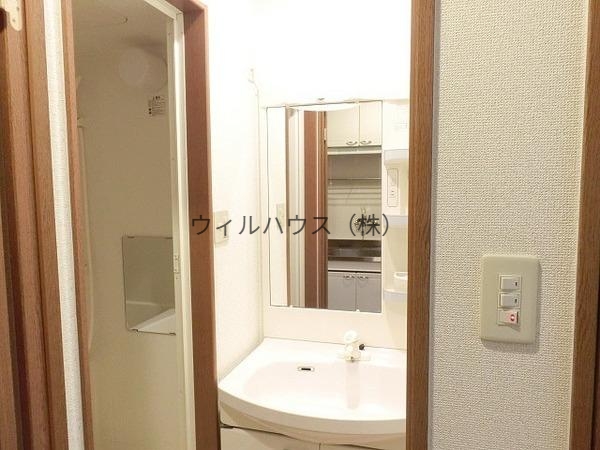 洗面設備　独立洗面台！