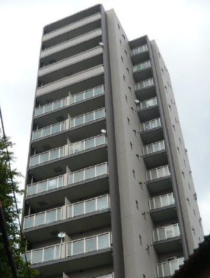 建物外観　ダイナシティ王子の外観