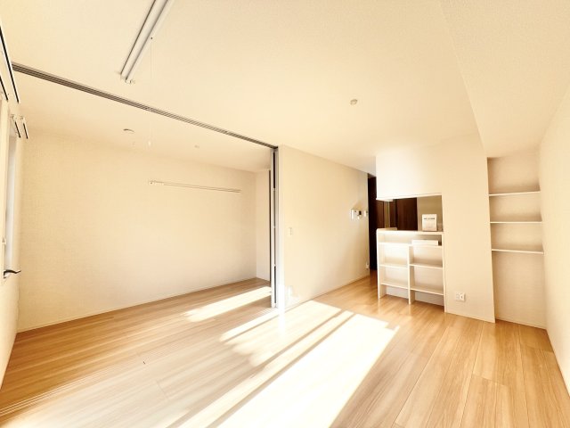居室・リビング　※別部屋参考写真