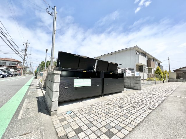 その他　ゆとりのあるエントランスです