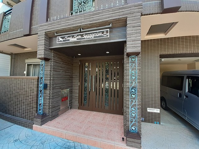 エントランス