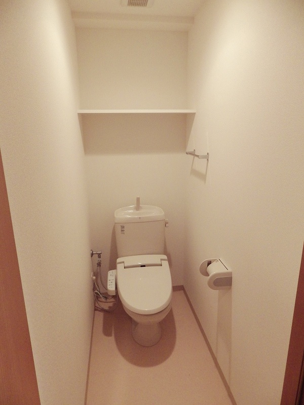 トイレ　他号室参考写真