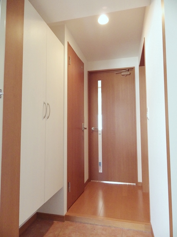 玄関　他号室参考写真