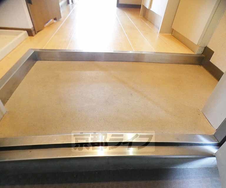 玄関　明るい玄関です