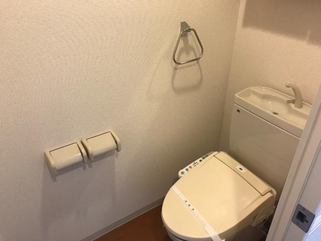 トイレ　トイレ